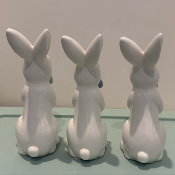 Super Cute Large Ceramic Bunny Figurines with Pastel Bows- Set of 3- NWT - Picture 3 of 6